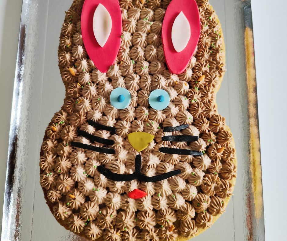gateau anniversaire lapin style number cake pate sablee noisettes ganache montee kinder bueno j cuisine